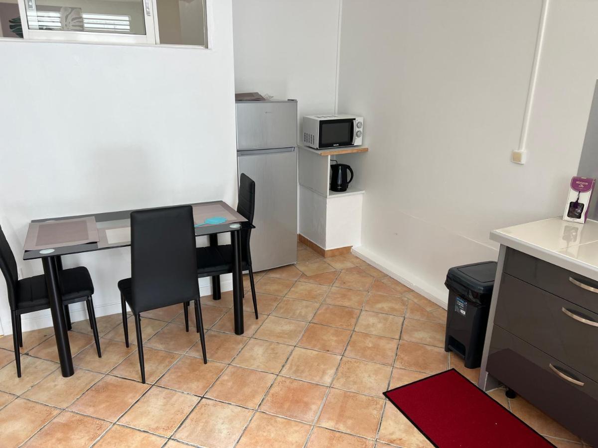 Appartement Cosy Et Bien Situe Fort-de-France Exteriör bild